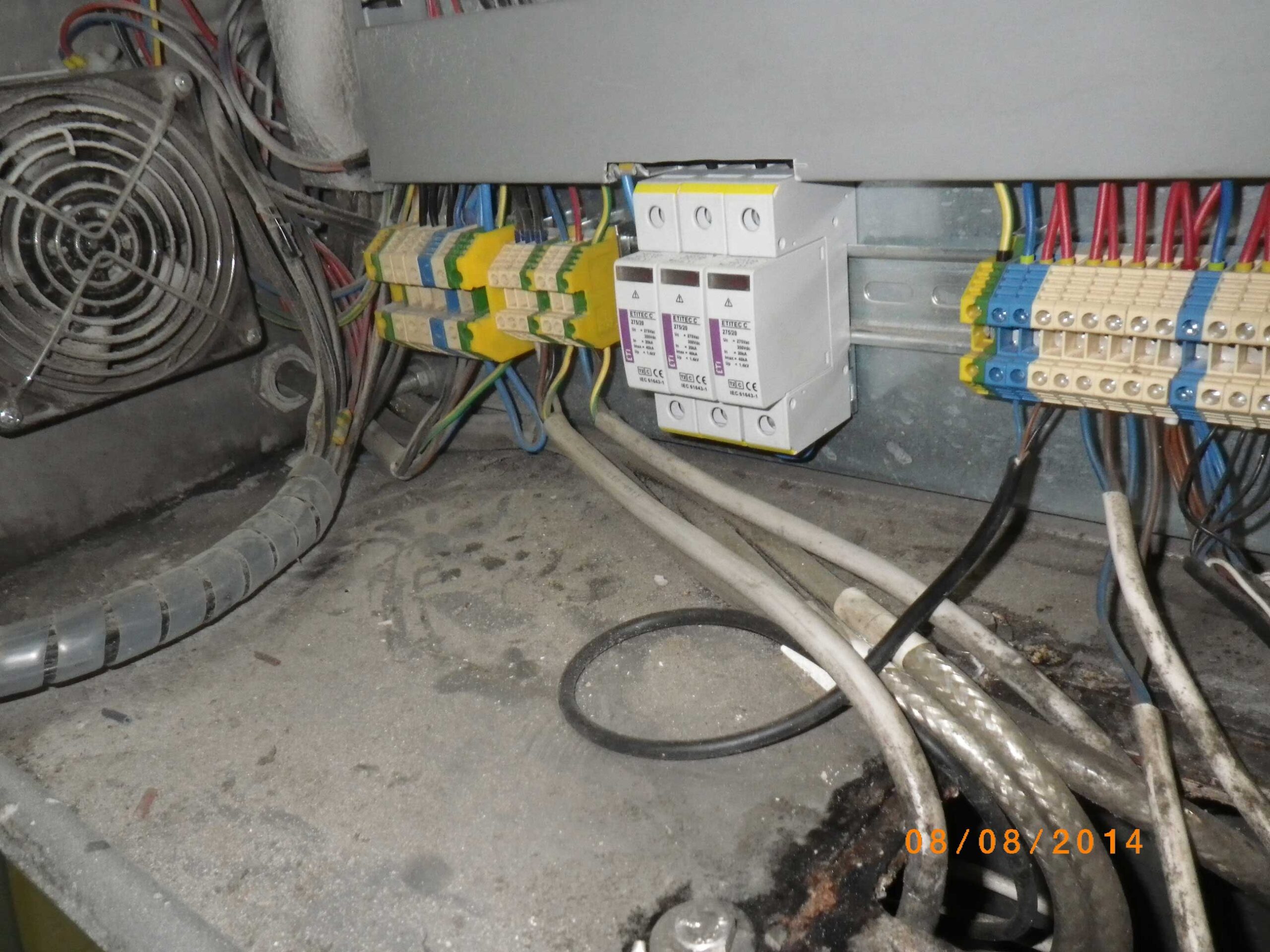 SUHI-LED---elektro-omarice,-potem-(1)